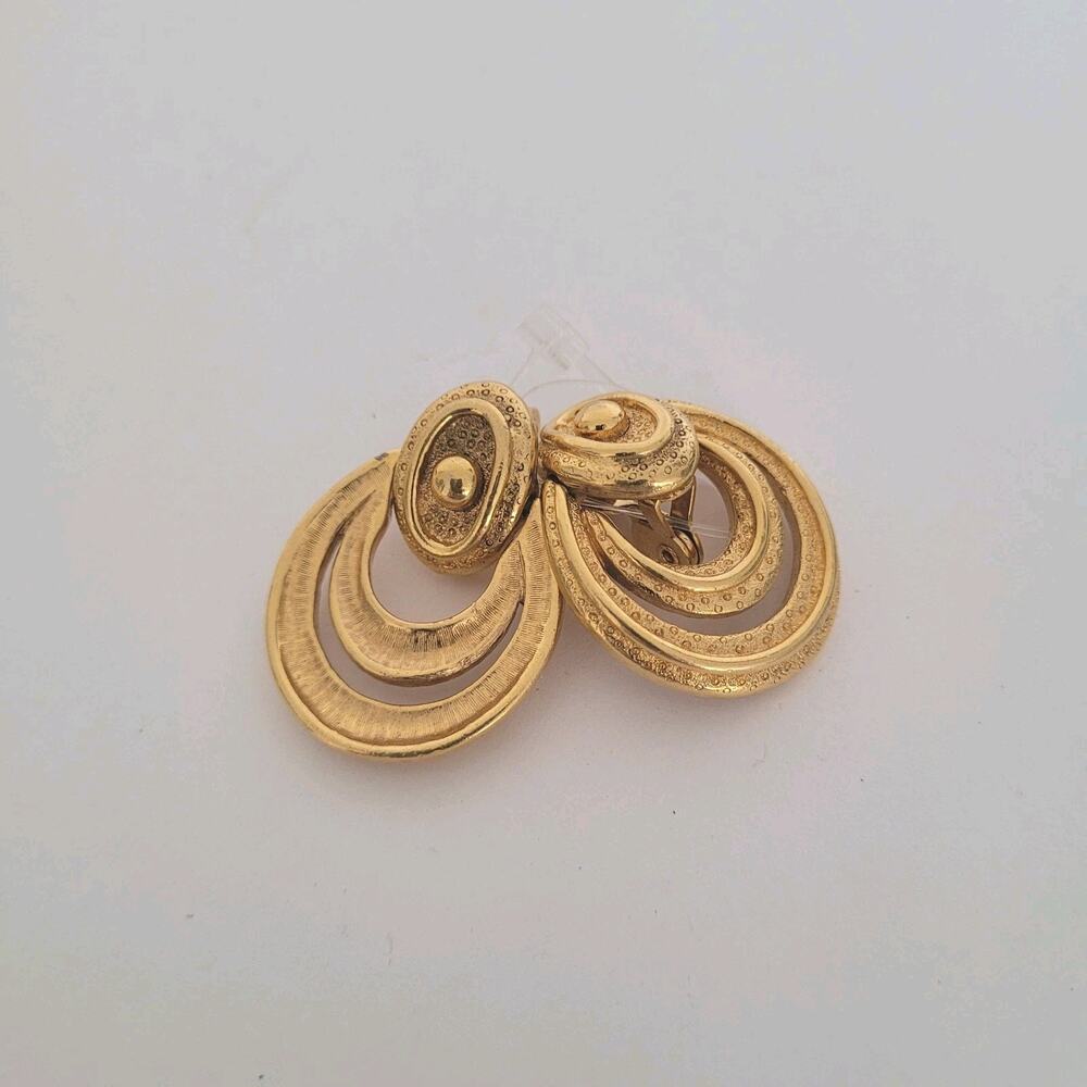Vintage Monet Earrings Gold Tone Clip on Statement‎ Large